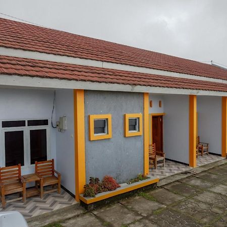 Reddoorz Near Candi Cetho Karanganyar Karanganyar  Exterior foto